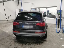 Grau Gebraucht 2014 Audi Q7 SUV | 16.500 €