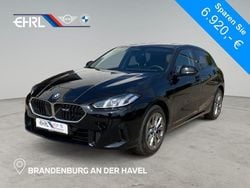Schwarz Neu 2025 BMW 120 Performance Kleinwagen | 31.940 € (Superpreis)