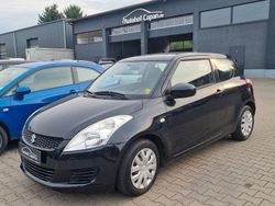 Schwarz Gebraucht 2010 Suzuki Swift Club Kleinwagen | 5.099 € (Etwas zu teuer)