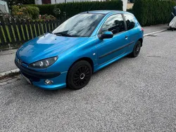 Blau Gebraucht 1998 Peugeot 206 Kleinwagen | 500 €