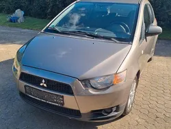 Grau Gebraucht 2012 Mitsubishi Colt Motion Limousine | 6.250 € (Fairer Preis)