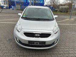 Silber Gebraucht 2014 Kia Venga DREAM-TEAM Edition Kleinwagen | 6.999 € (Superpreis)