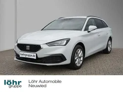 Weiß Gebraucht 2024 Seat Leon Style Kombi | 19.980 € (Guter Preis)