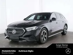 Lack obsidianschwarz Gebraucht 2024 Mercedes E450 Avantgarde Kombi | 66.670 € (Superpreis)