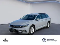 Grau Gebraucht 2023 VW Passat Business Kombi | 25.488 € (Fairer Preis)