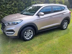 Beige Gebraucht 2018 Hyundai Tucson SUV | 15.000 € (Fairer Preis)