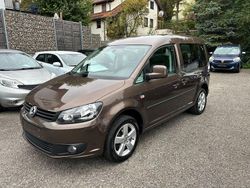 Braun Gebraucht 2011 VW Caddy Trendline Van / Kleinbus | 7.950 € (Guter Preis)