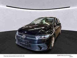 Deep black perleffekt Gebraucht 2024 VW Polo Life Kleinwagen | 17.440 € (Superpreis)