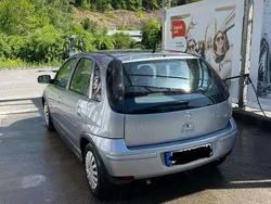 Grau Gebraucht 2006 Opel Corsa Limousine | 2.900 € (Fairer Preis)