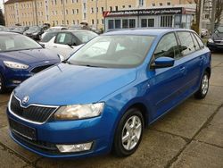 Blau Gebraucht 2014 Skoda Rapid Elegance Limousine | 7.900 € (Fairer Preis)