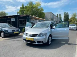 Grau Gebraucht 2008 VW Golf Plus Van / Kleinbus | 5.300 € (Etwas zu teuer)