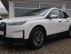 Alpinweiß uni Gebraucht 2022 BMW iX SUV | 53.490 € (Fairer Preis)