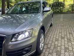 Grau Gebraucht 2010 Audi Q5 Sport SUV | 11.400 € (Fairer Preis)