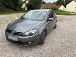 Grau Gebraucht 2010 VW Golf VI Team Limousine | 6.299 € (Etwas zu teuer)