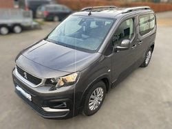 Grau Gebraucht 2019 Peugeot Rifter Active Van / Kleinbus | 13.200 € (Superpreis)