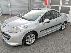 Grau Gebraucht 2007 Peugeot 207 CC Sport Cabrio | 1.450 € (Guter Preis)