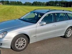 Silber Gebraucht 2007 Mercedes 220 Kombi | 5.199 € (Teuer)