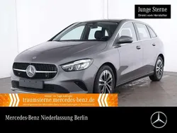 Grau Gebraucht 2024 Mercedes B200 Advanced Van / Kleinbus | 30.290 € (Superpreis)