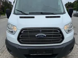 Weiß Gebraucht 2015 Ford Transit Trend Van / Kleinbus | 9.499 € (Guter Preis)