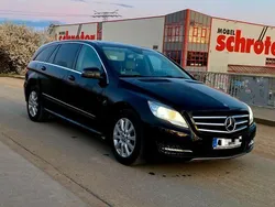 Schwarz Gebraucht 2013 Mercedes R350 Van / Kleinbus | 11.800 € (Fairer Preis)