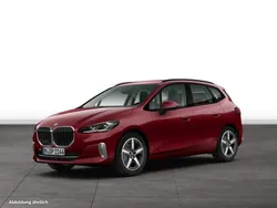 Rot Gebraucht 2024 BMW 220 Active Tourer Van / Kleinbus | 39.880 €