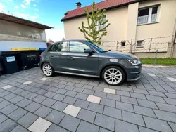 Grau Gebraucht 2017 Audi A1 Sportback S-Line Kleinwagen | 12.500 € (Fairer Preis)