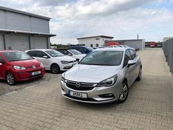 Silber Gebraucht 2017 Opel Astra Limousine | 9.390 € (Fairer Preis)