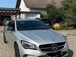 Silber Gebraucht 2017 Mercedes CLA180 Limousine | 19.900 € (Etwas zu teuer)