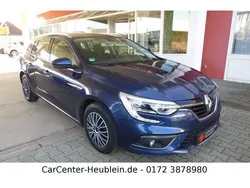 Blau Gebraucht 2017 Renault Mégane GrandTour Experience Kombi | 11.990 € (Fairer Preis)
