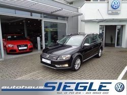 Schwarz metallic Gebraucht 2012 VW Passat Alltrack Kombi | 14.680 € (Etwas zu teuer)