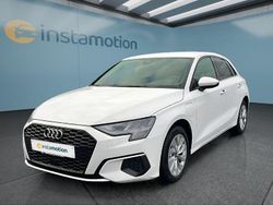 Weiß Gebraucht 2022 Audi A3 Sportback e-tron Limousine | 25.149 € (Fairer Preis)
