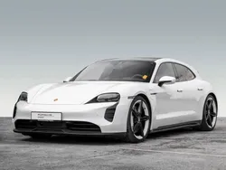 Carraraweißmetallic Gebraucht 2022 Porsche Taycan GTS Sport Turismo Limousine | 81.900 € (Etwas zu teuer)