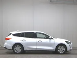 Weiss Gebraucht 2020 Ford Focus Cool & Connect Kombi | 8.480 € (Guter Preis)