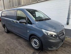 Grau Gebraucht 2020 Mercedes Vito Van | 9.150 €