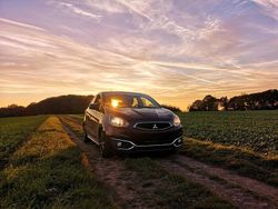 Rot Gebraucht 2016 Mitsubishi Space Star Kleinwagen | 5.800 € (Etwas zu teuer)