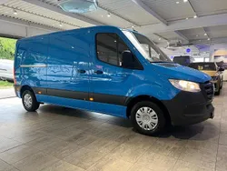 Blau Gebraucht 2019 Mercedes Sprinter Van | 21.890 € (Superpreis)