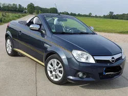 Blau Gebraucht 2008 Opel Tigra Cabrio | 2.600 € (Fairer Preis)