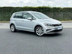 Silber Gebraucht 2018 VW Golf Sportsvan Highline Van / Kleinbus | 16.990 € (Fairer Preis)