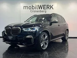 Carbonschwarz Gebraucht 2019 BMW X5 M SUV | 59.990 € (Etwas zu teuer)