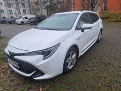 Weiß Gebraucht 2022 Toyota Corolla Comfort Kombi | 18.700 € (Fairer Preis)