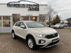 Grau Gebraucht 2024 VW T-Roc Life SUV | 25.890 € (Guter Preis)