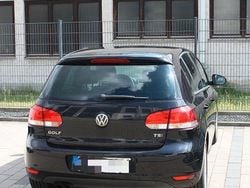 Schwarz Gebraucht 2011 VW Golf VI Style Limousine | 3.900 € (Fairer Preis)