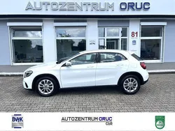 Weiß Gebraucht 2019 Mercedes GLA180 Urban SUV | 19.980 € (Fairer Preis)