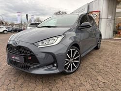Grau Neu 2025 Toyota Yaris Hybrid Sport SUV | 29.990 € (Fairer Preis)