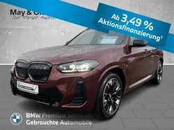 Rot Gebraucht 2024 BMW iX3 Impressive SUV | 53.930 € (Superpreis)