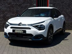 Weiß Gebraucht 2022 Citroën e-C4 Shine Limousine | 17.980 € (Guter Preis)