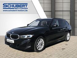 Schwarz Gebraucht 2024 BMW 330e Sport Line Kombi | 43.850 € (Teuer)