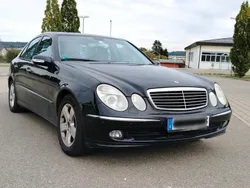 Schwarz Gebraucht 2006 Mercedes E220 Limousine | 5.100 €