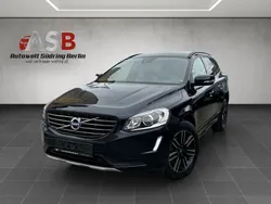 Blau Gebraucht 2016 Volvo XC60 Momentum SUV | 18.599 € (Fairer Preis)