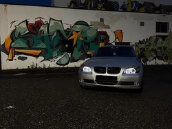 Silber Gebraucht 2006 BMW 330 Limousine | 4.000 € (Guter Preis)